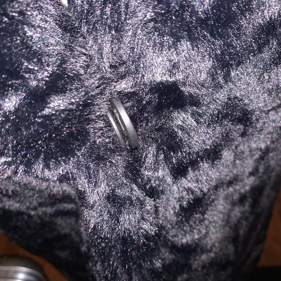 🚨SALE🎉{One Left Small} Vegan Fur Black Coat - Picture 7 of 9